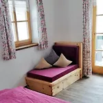 Berggasthof Pechhaeusl 호텔 3*
